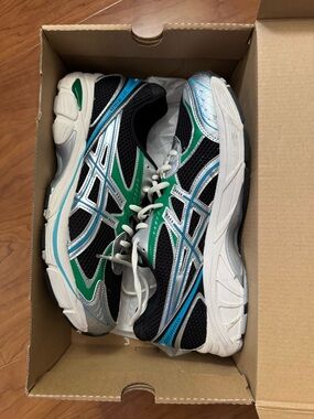 Asics Black, Green & Silver Performance Running Shoes